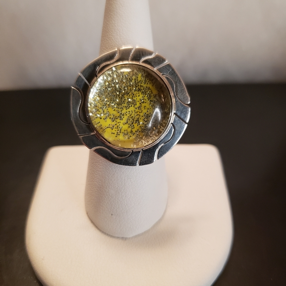 Beautiful Silver Cocktail Disc Ring